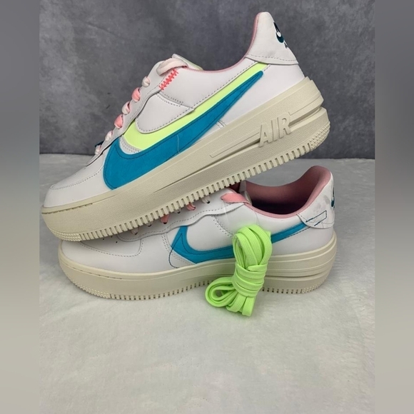 Womens Nike AF 1 Platform shoes DZ5197-100 White Green Pink Sz 10 sneaker - Picture 8 of 12